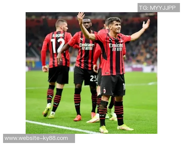 米兰因对阵罗马迟到被罚款8000欧元上下半场各迟到2分钟